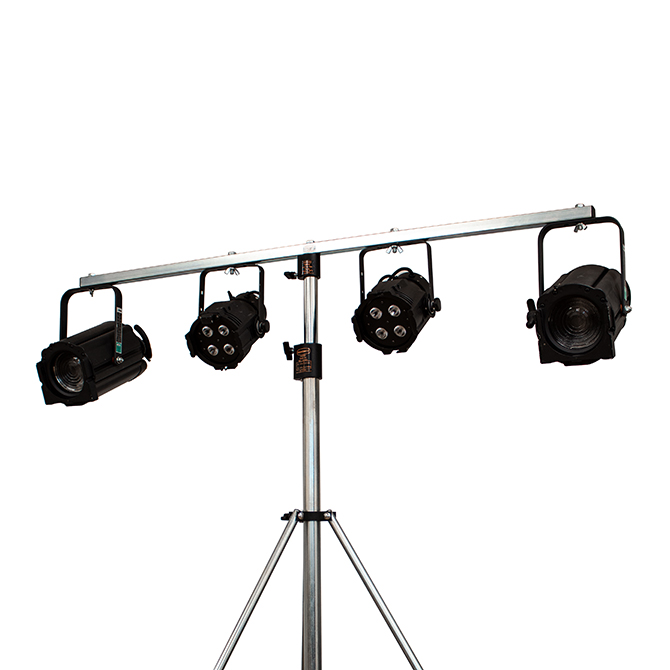 Doughty Engineering T-Bar/support transversal pour 4 phares, argenté Doughty Engineering T-Bar/support transversal pour 4 phares, argenté