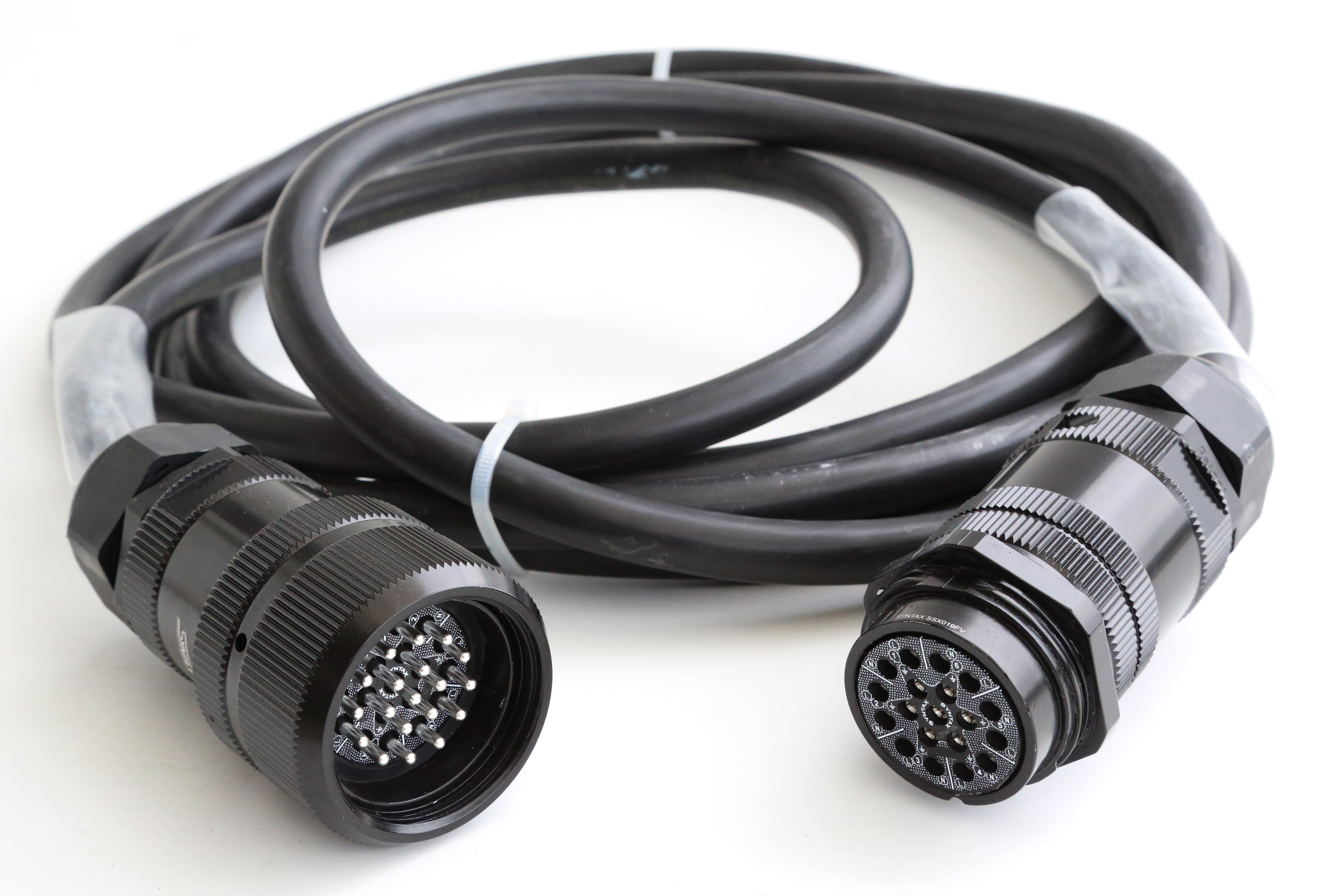 socapex-20kabel58ac621c41347 Major_socapex câble.jpg