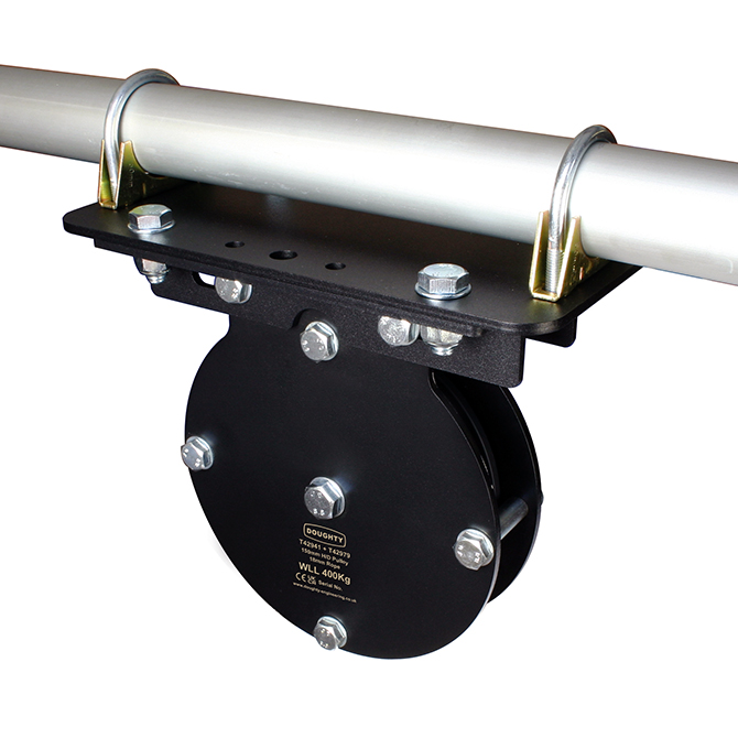 Doughty Engineering Heavy Duty Universal Plate Assembly - Single Doughty Engineering Heavy Duty Universal Plate Assembly - Single