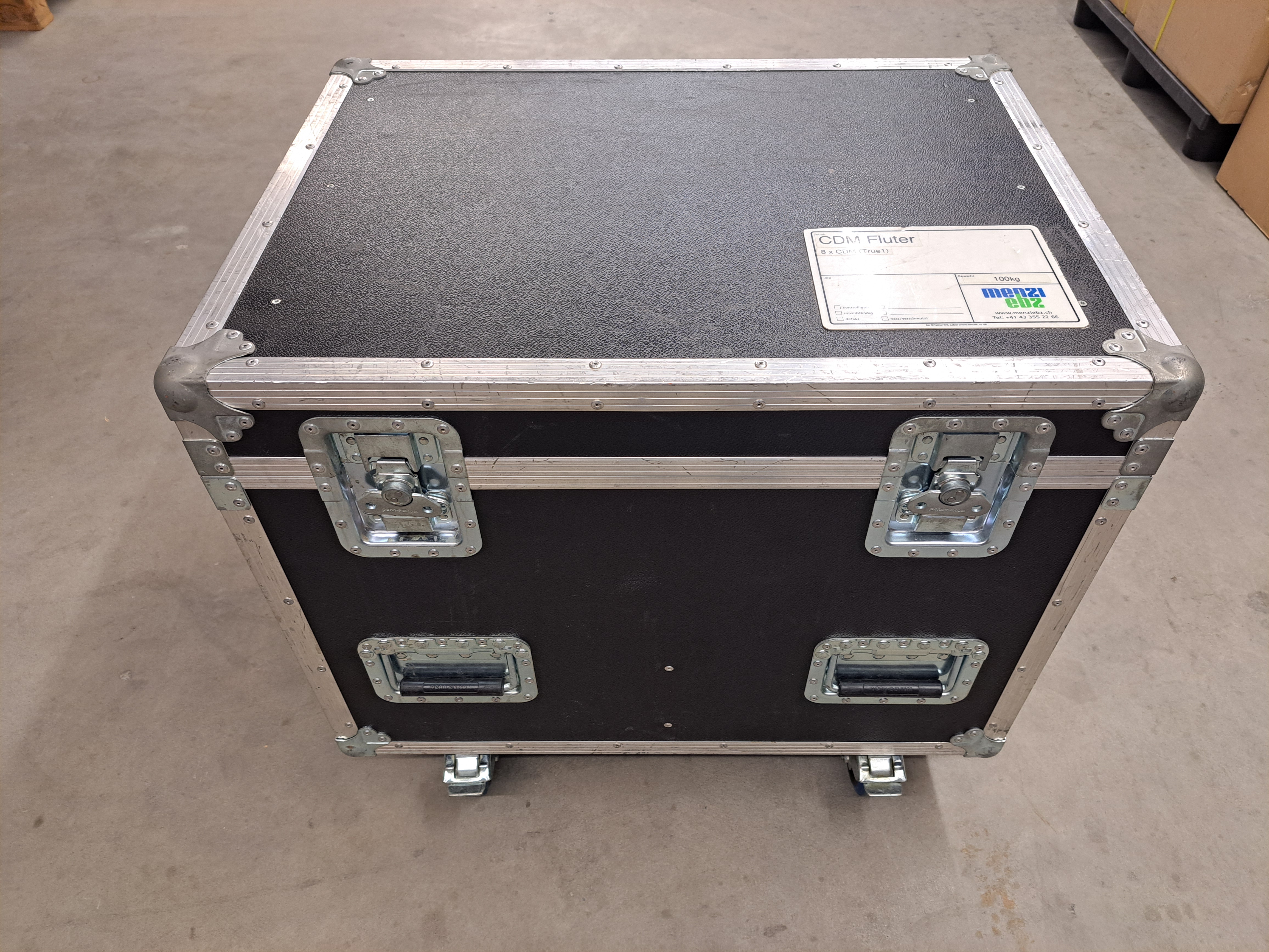 Flightcase, Occasion