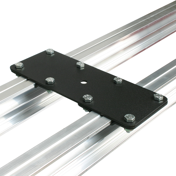 Doughty Engineering Studio Rail 80 Spacer Plate (Double Rail) avec Rail Clamps Doughty Engineering Studio Rail 80 Spacer Plate (Double Rail) avec Rail Clamps